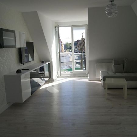 Kama Apartament Камиен Поморски Екстериор снимка