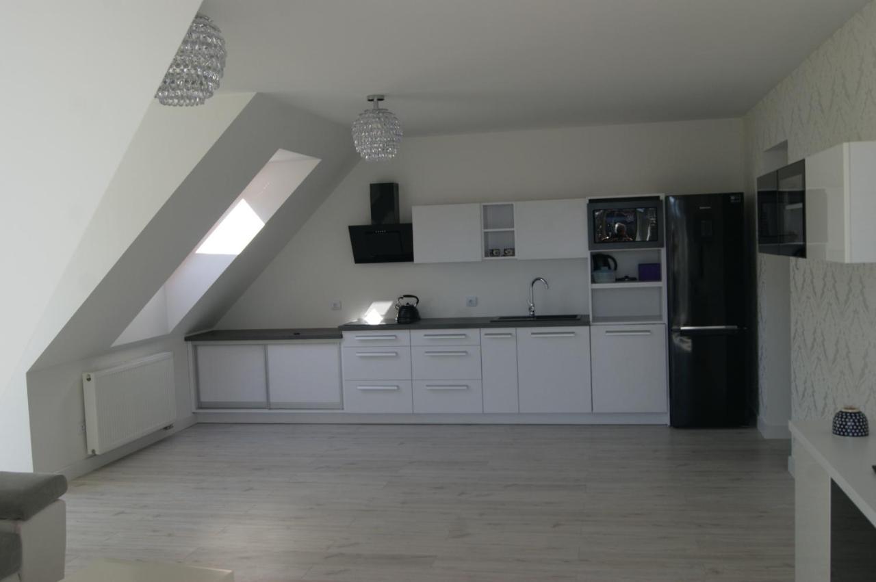 Kama Apartament Камиен Поморски Екстериор снимка